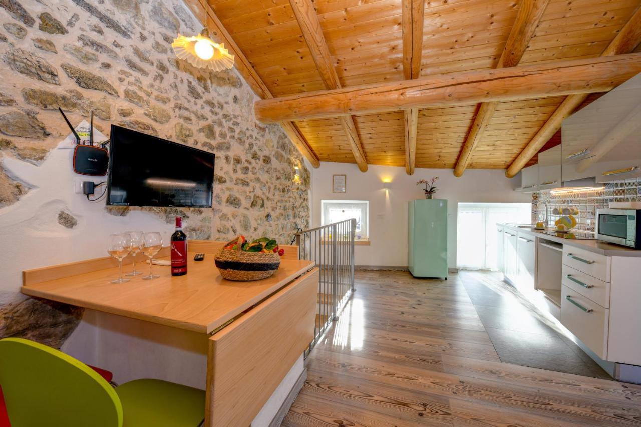 Appartement Casa Nel Borgo - Il Gufo à Tremosine Extérieur photo