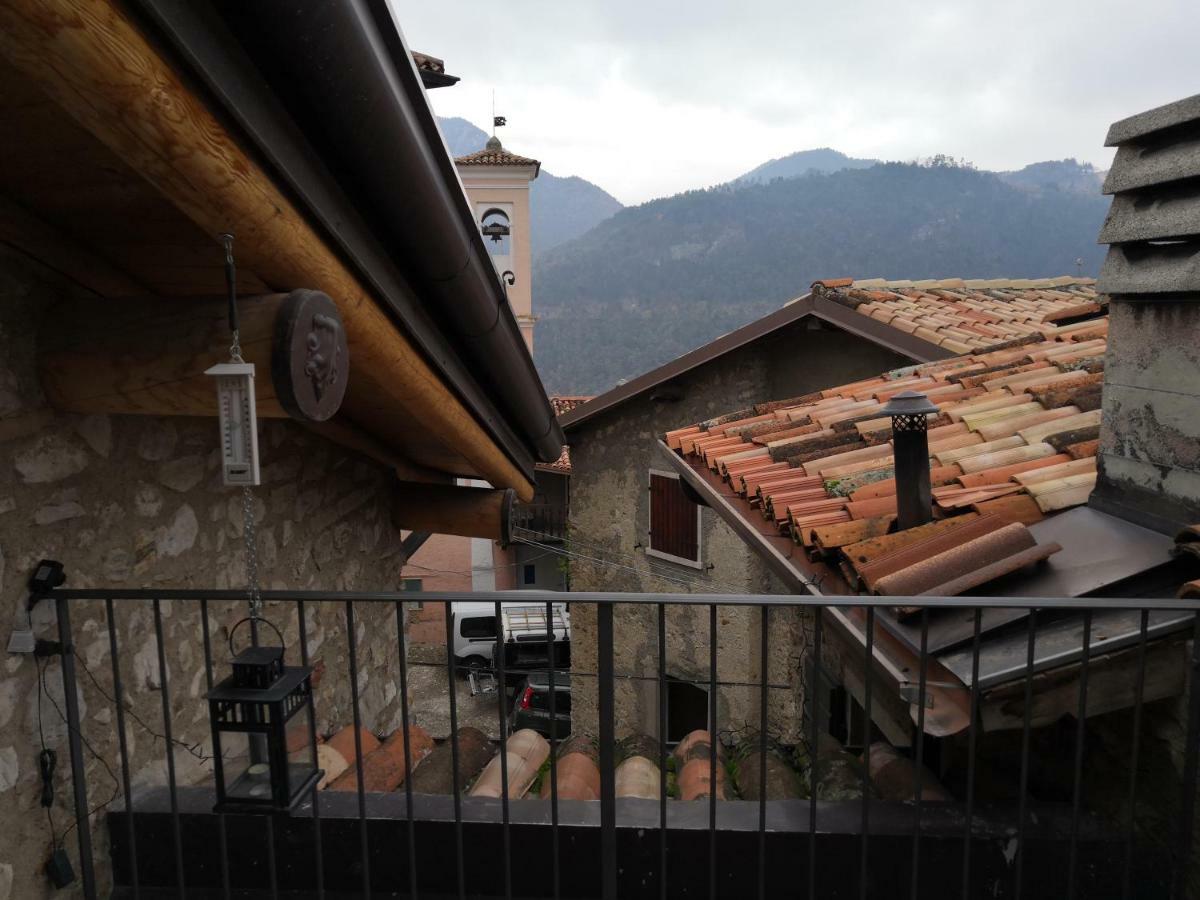 Appartement Casa Nel Borgo - Il Gufo à Tremosine Extérieur photo